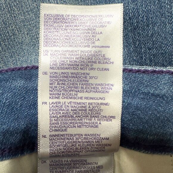 NYDJ IRA Jeans Womens Size 12 Relaxed Ankle Embossed Scroll Pattern Boho - Picture 12 of 16